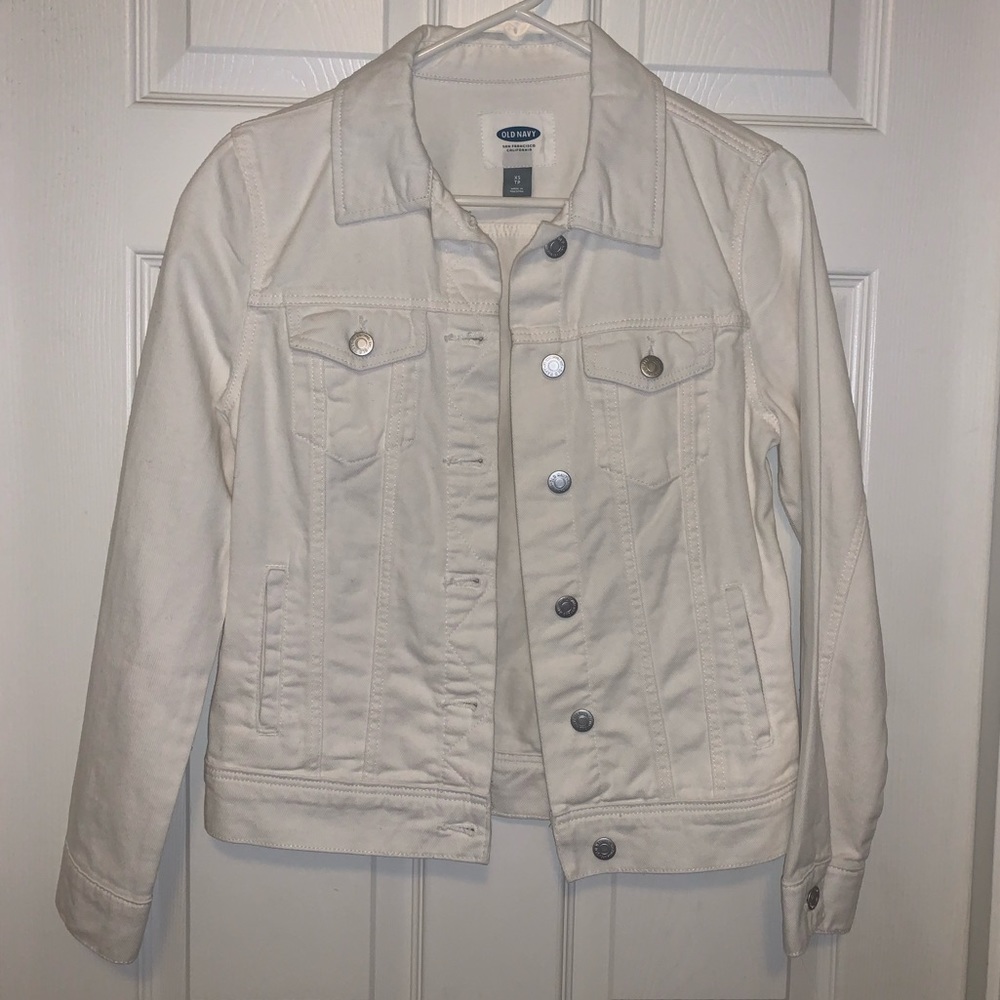 Old Navy white jean jacket. XS in women’s.